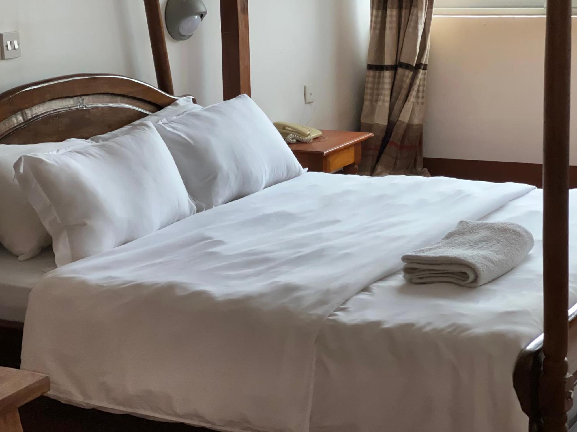 Entebbe Flights Motel Dış mekan fotoğraf