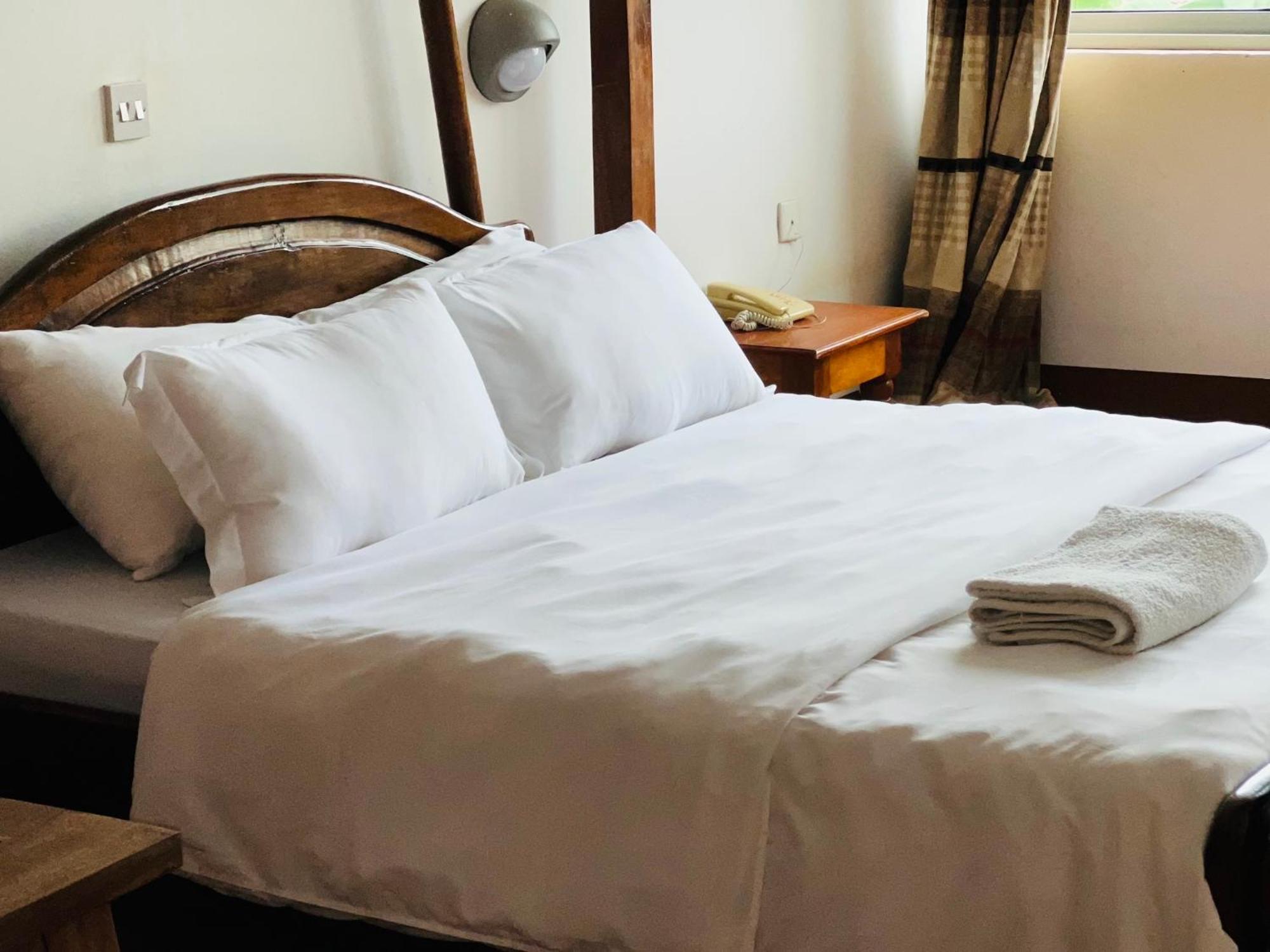 Entebbe Flights Motel Dış mekan fotoğraf