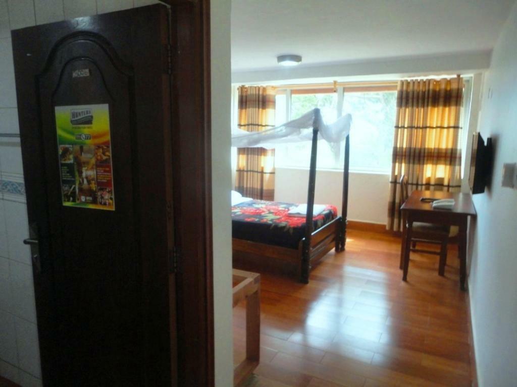 Entebbe Flights Motel Dış mekan fotoğraf