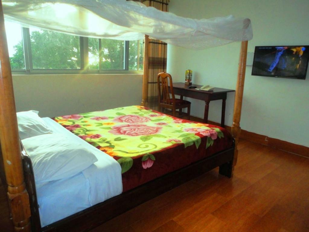 Entebbe Flights Motel Dış mekan fotoğraf